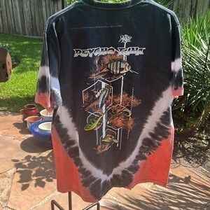 Nwot ▶️ Psycho Tuna◀️  Men's Short
Sleeve Tie Dye shirt. Fish / Bait. Size Large